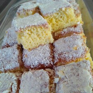 Bolo Gelado de Laranja com Calda Cremosa