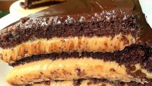 Bolo de Chocolate com Brigadeiro de Doce de Leite