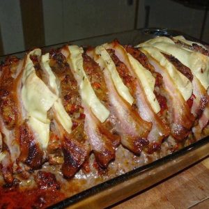 Lombo Suíno Assado com Queijo e Bacon