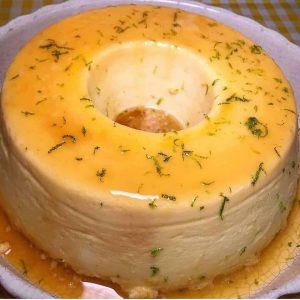 Pudim de Limão Assado com Calda de Caramelo