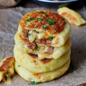 Bolinho de Batata Recheado com Cogumelos