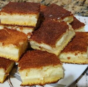 Bolo de Queijo Mineiro com Queijo Minas