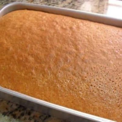 Bolo Simples de Liquidificador com Manteiga
