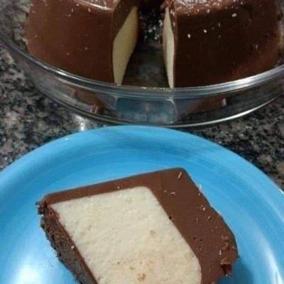 Prestígio Gelado de Duas Camadas: Coco e Chocolate